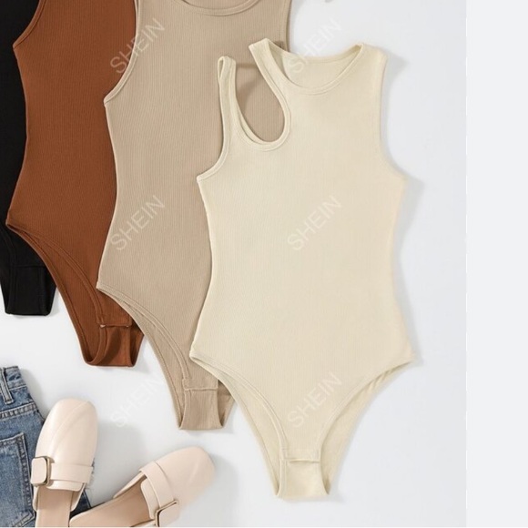 SHEIN Curve Hollow Out Body Suit Beige Size 1X - Picture 7 of 8